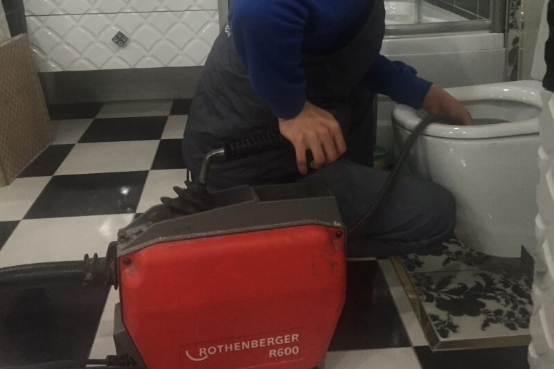 Sakarya Tuvalet Lavabosu Acma